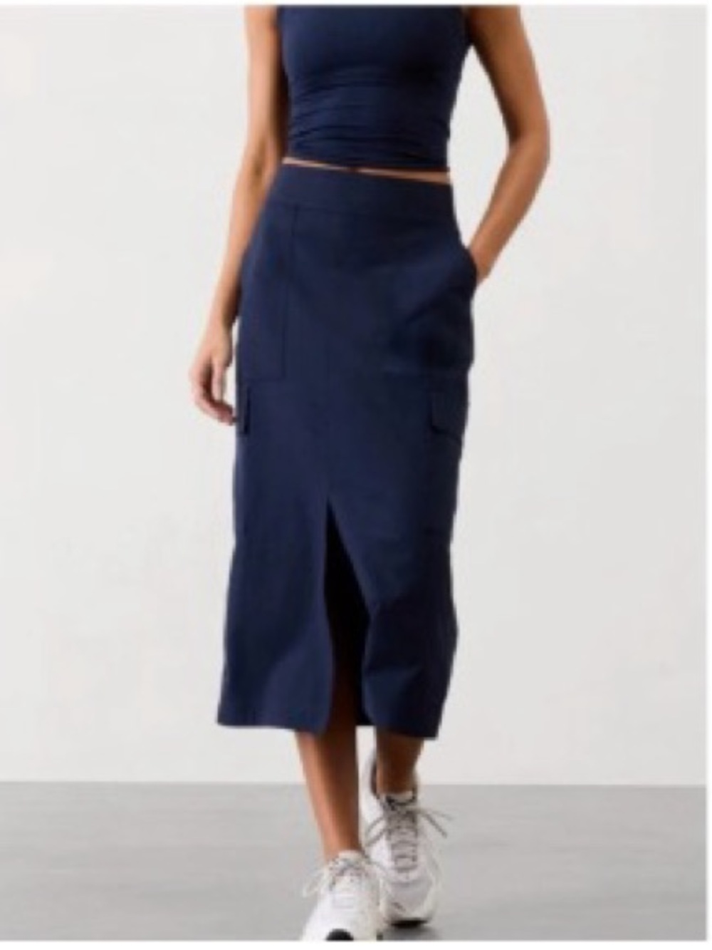 Athleta Navy Brooklyn Heights Midi Cargo Skirt with Center Front Slit Size 4